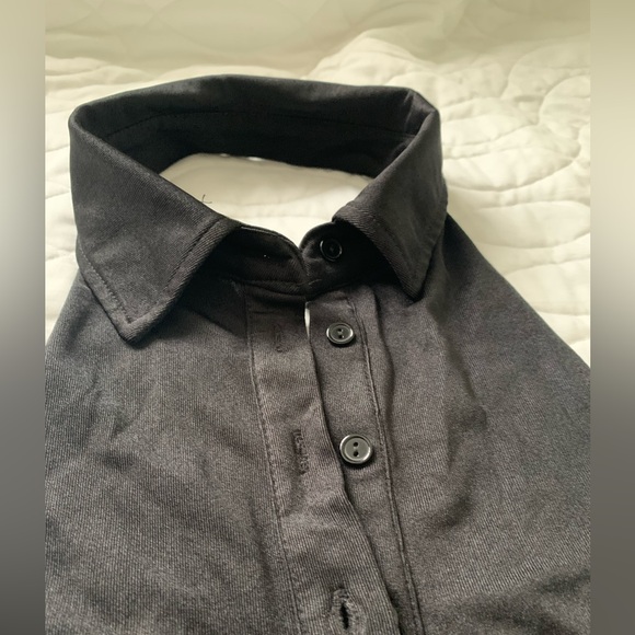 #27 NWT Halter style little black dress. Size M - Picture 4 of 5